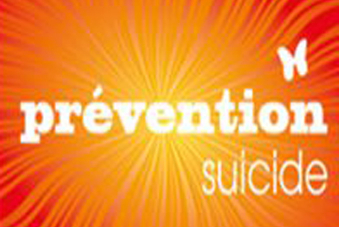 fond orange sur lequel est écrit prévention suicide en blanc