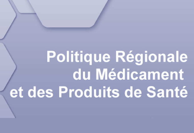 Politique régionale du médicament et des produits desanté écrit en blanc sur fond bleu clair