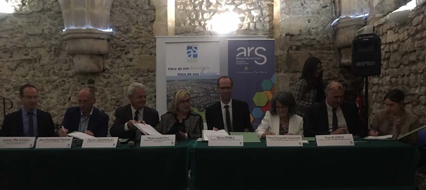 Signature du CLS du grand senonais