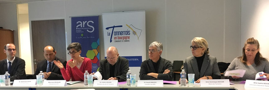 Signature du CLS de Tonnerrois-en-Bourgogne